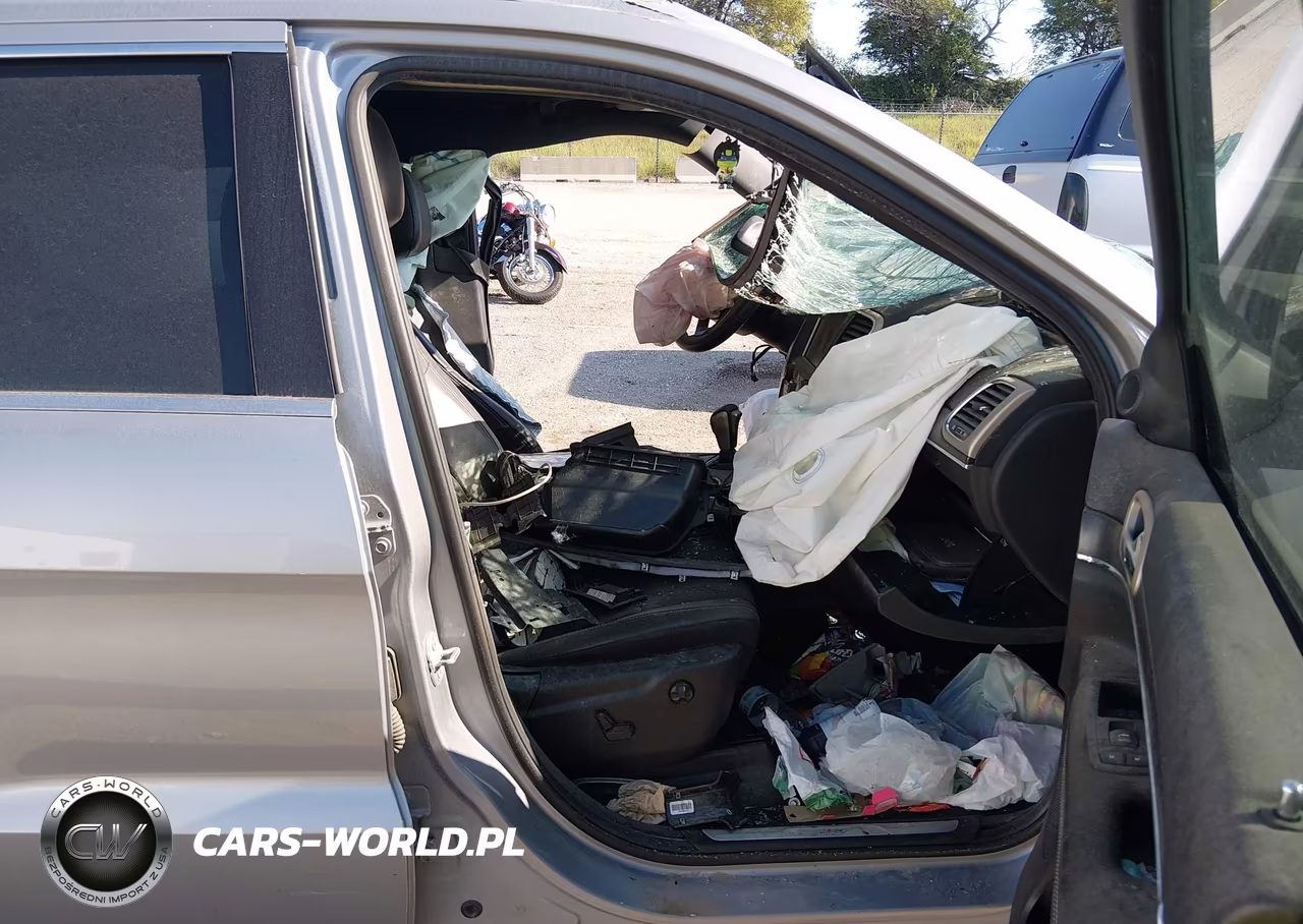2017 Jeep Grand Cherokee Limited 4X4 VIN:1C4RJFBG7HC861302 - 5