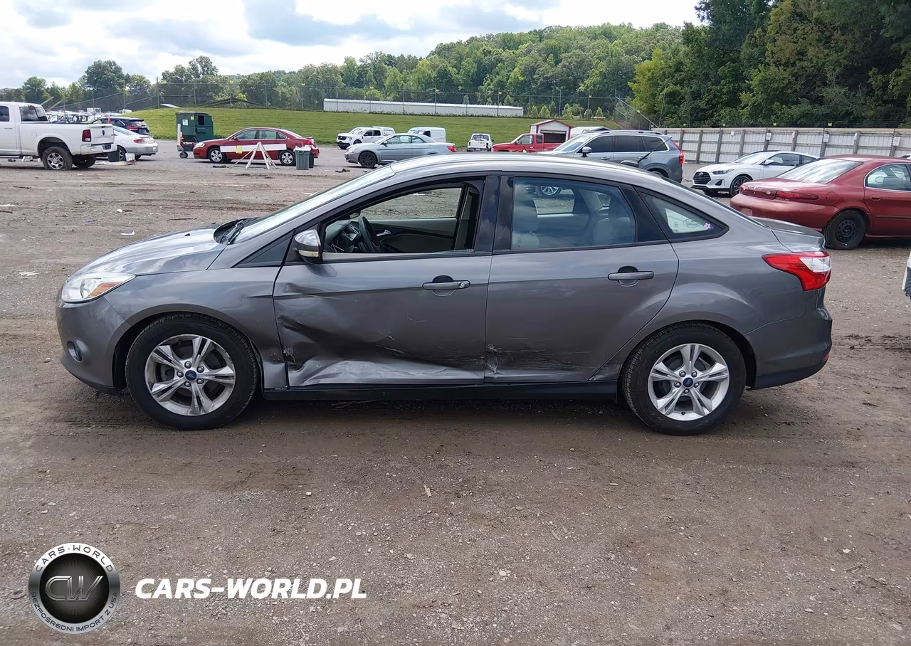 2014 Ford Focus Se VIN:1FADP3F23EL257253 - 14