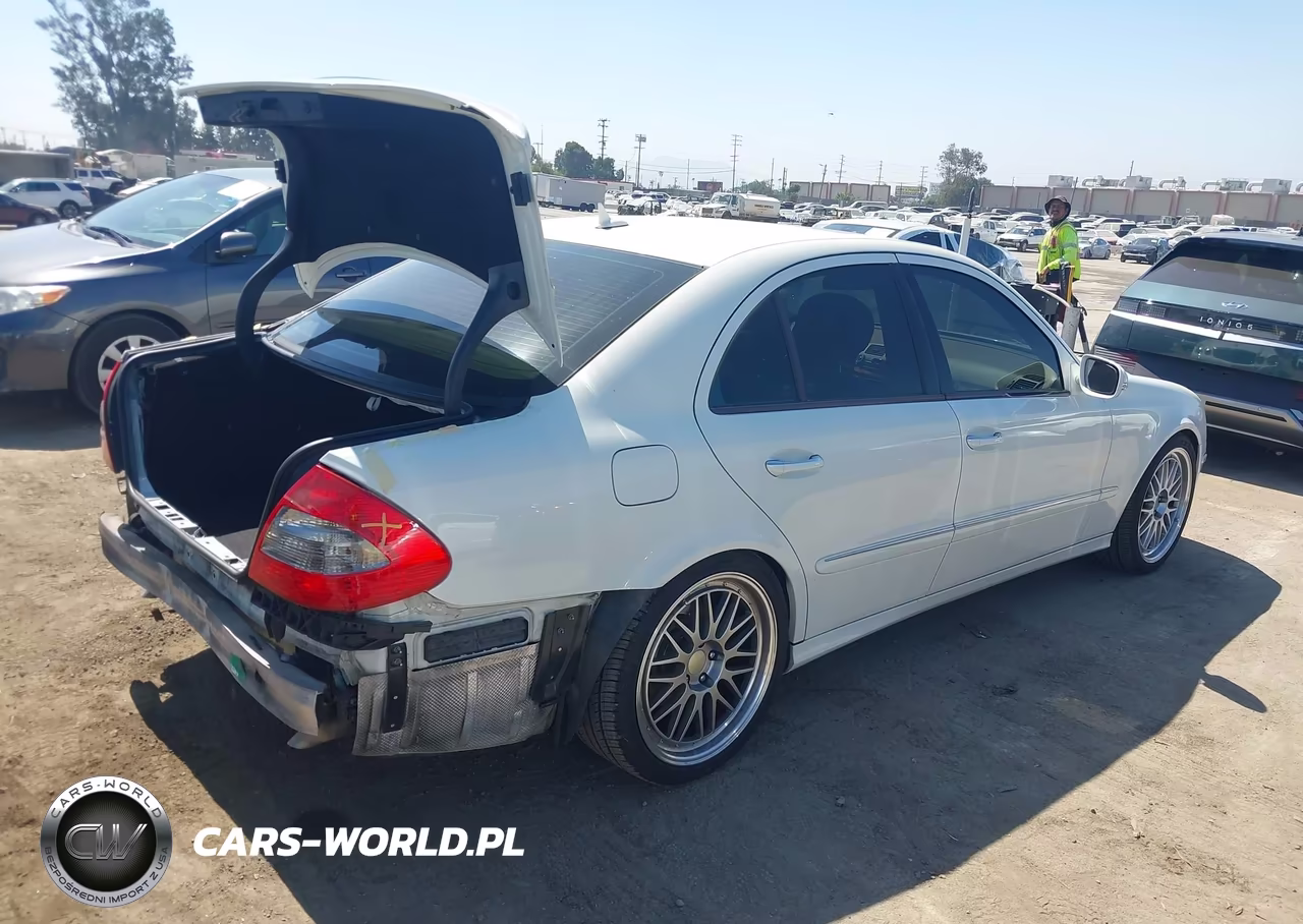 2007 Mercedes-Benz E 350 VIN:WDBUF56X97B095818 - 4