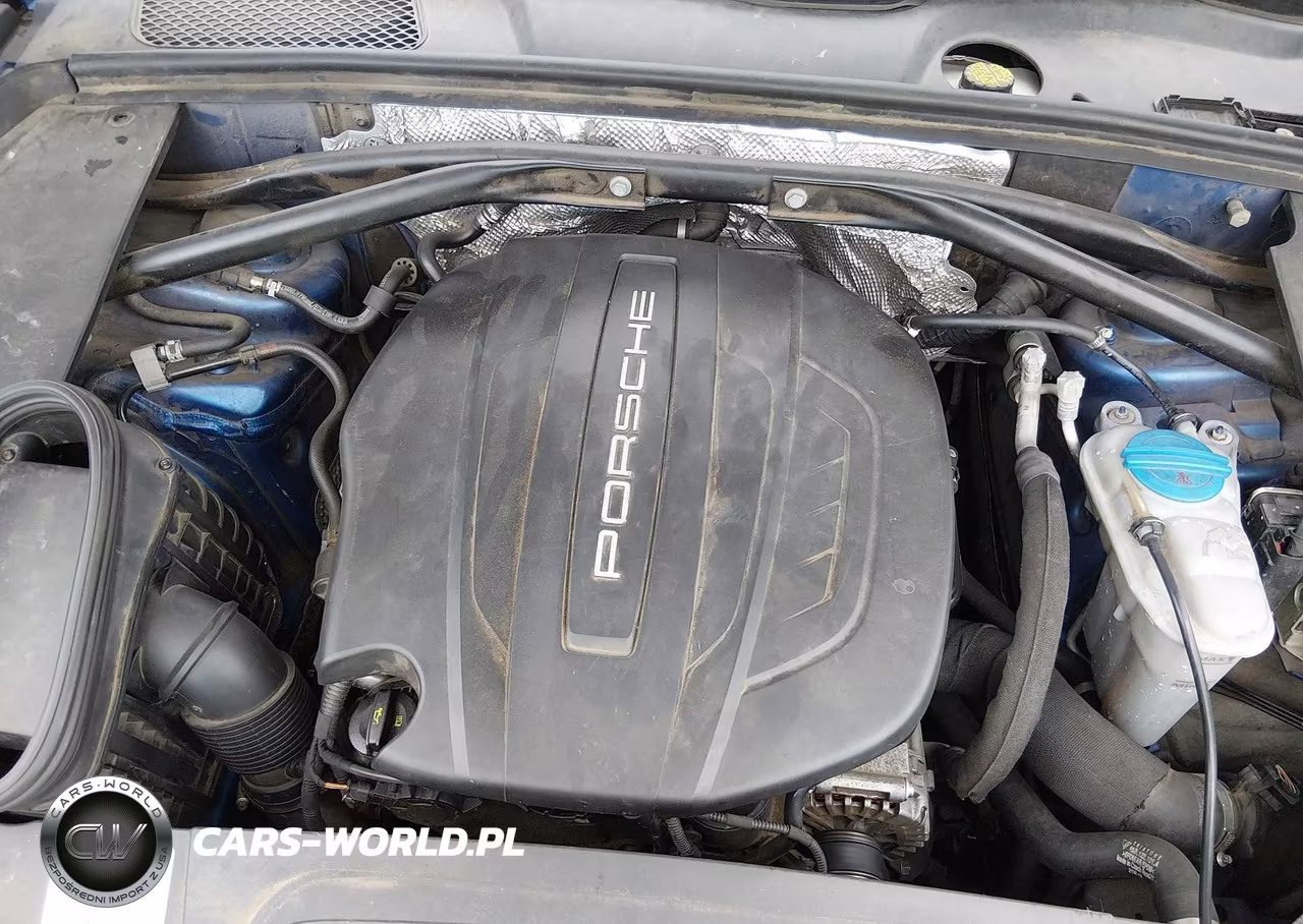2017 Porsche Macan VIN:WP1AA2A50HLB02902 - 10