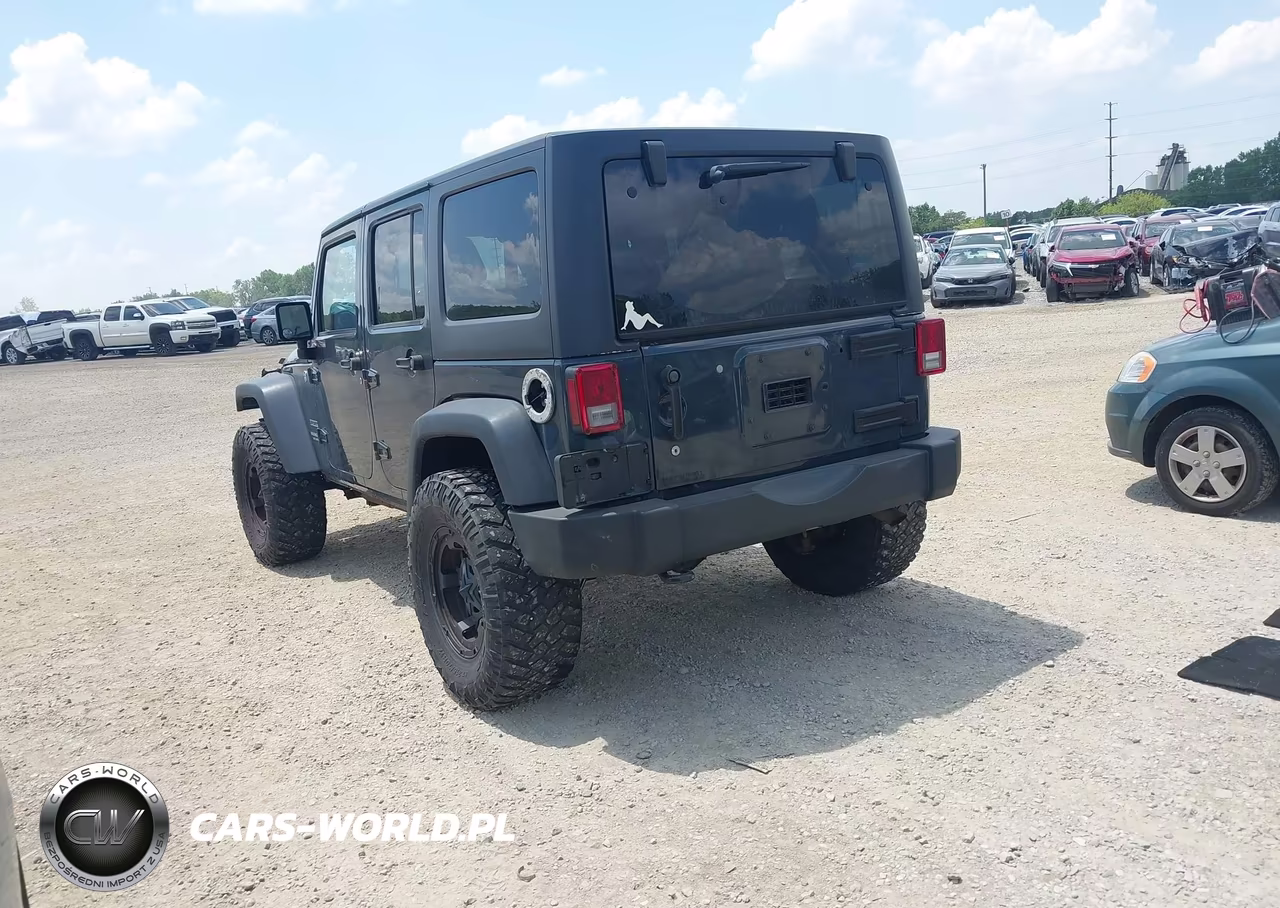 2017 Jeep Wrangler Unlimited Sport VIN:1C4BJWDG0HL590100 - 3