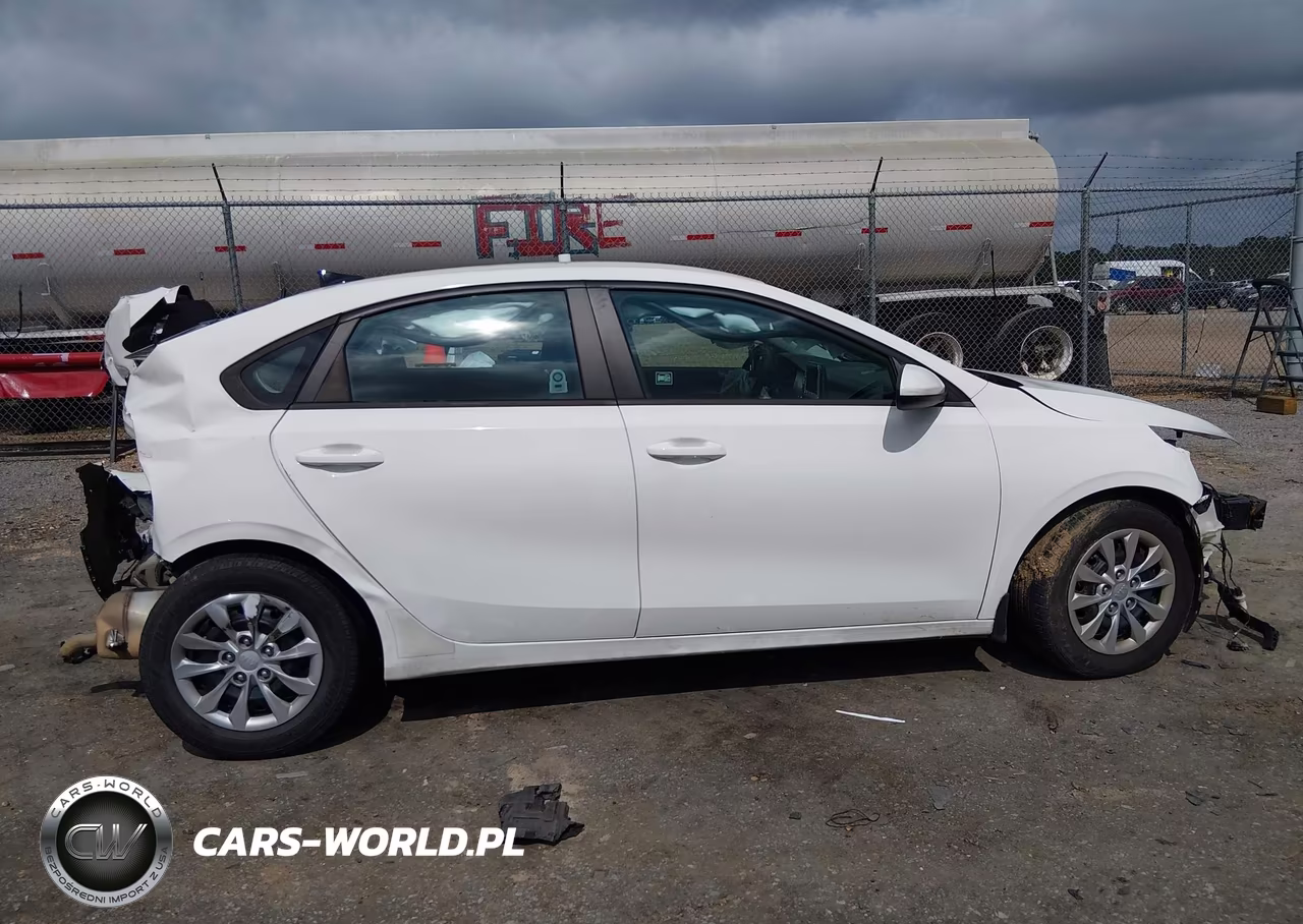 2021 Kia Forte Fe VIN:3KPF24AD4ME327950 - 14