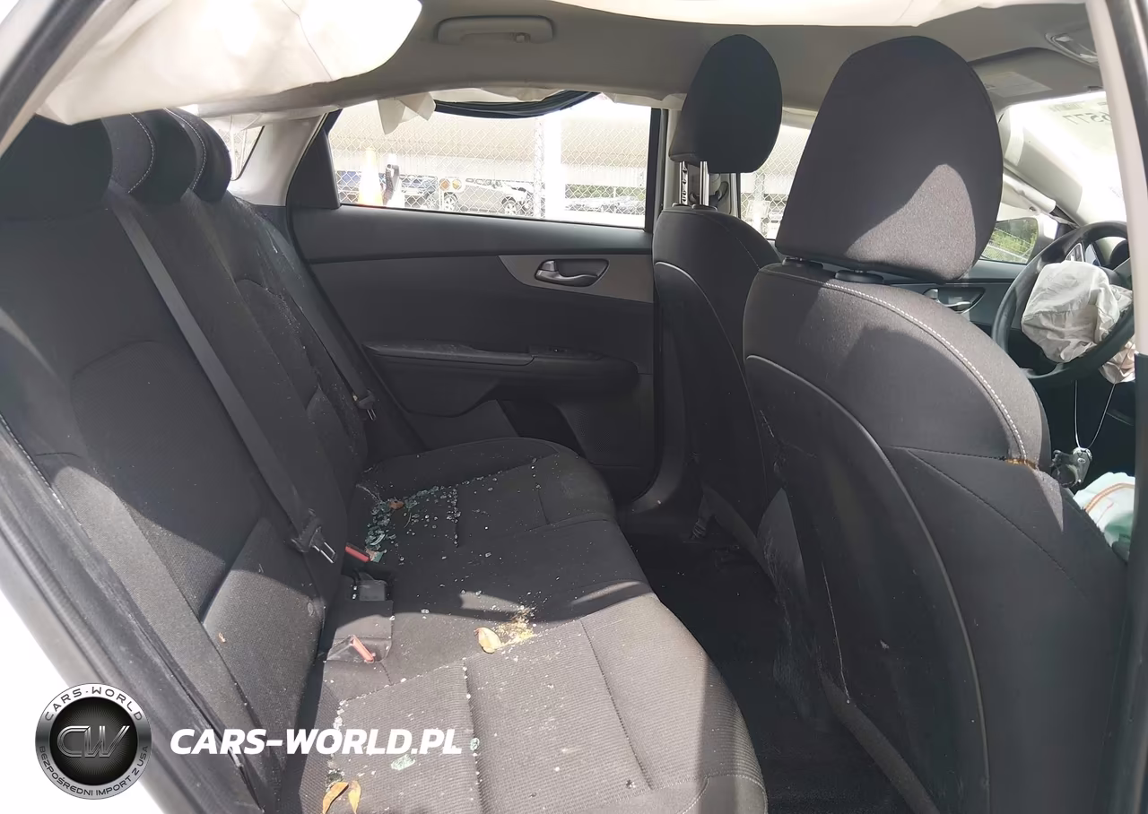 2021 Kia Forte Fe VIN:3KPF24AD4ME327950 - 8