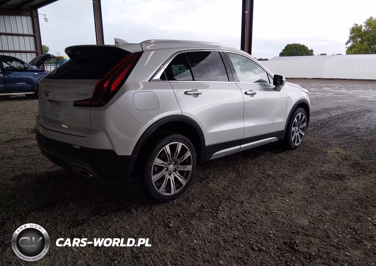 2023 Cadillac Xt4 Fwd Premium Luxury VIN:1GYFZCR41PF107891 - 4