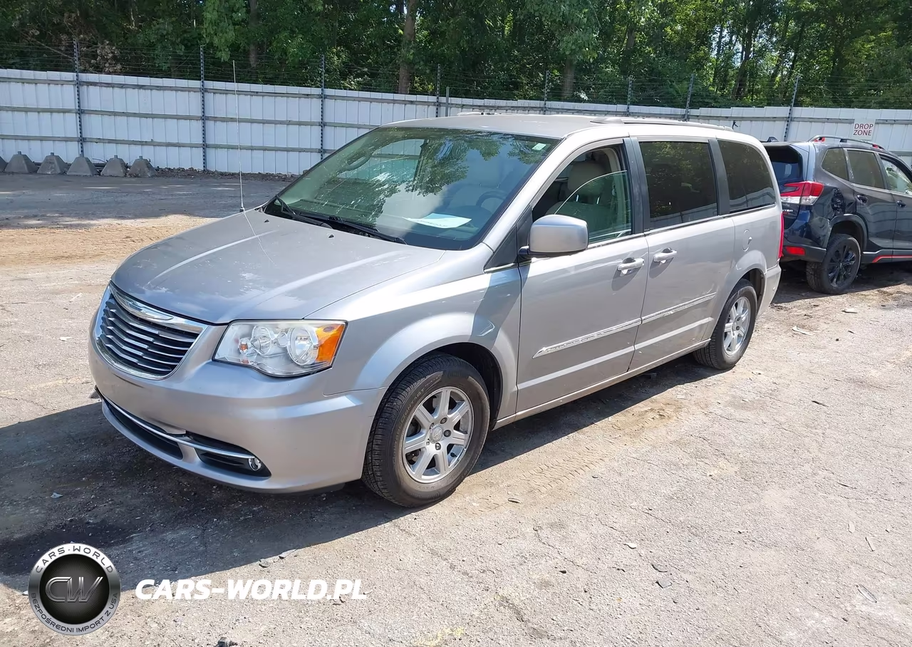 2013 Chrysler Town & Country Touring VIN:2C4RC1BG2DR577574 - 2