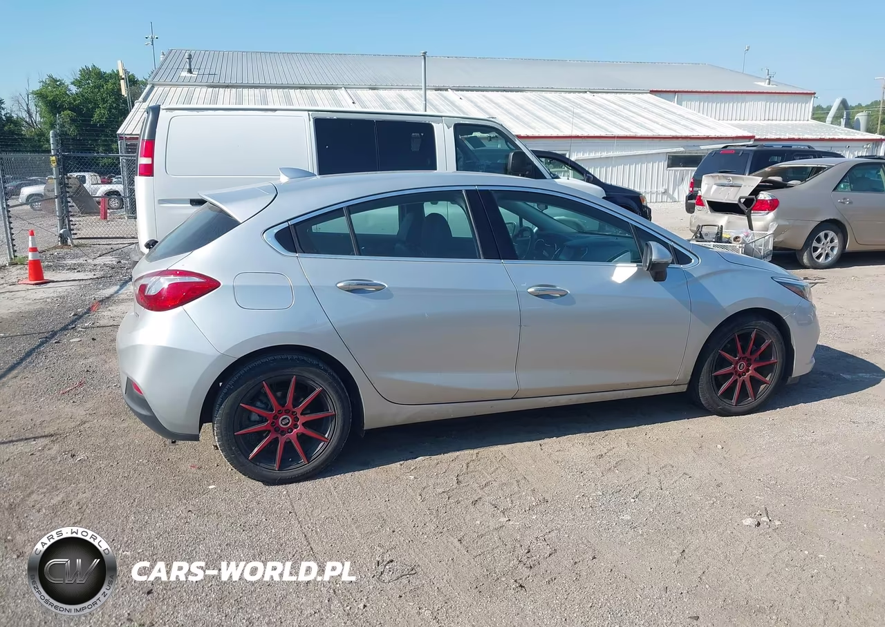 2018 Chevrolet Cruze Premier Auto VIN:3G1BF6SM0JS639296 - 13