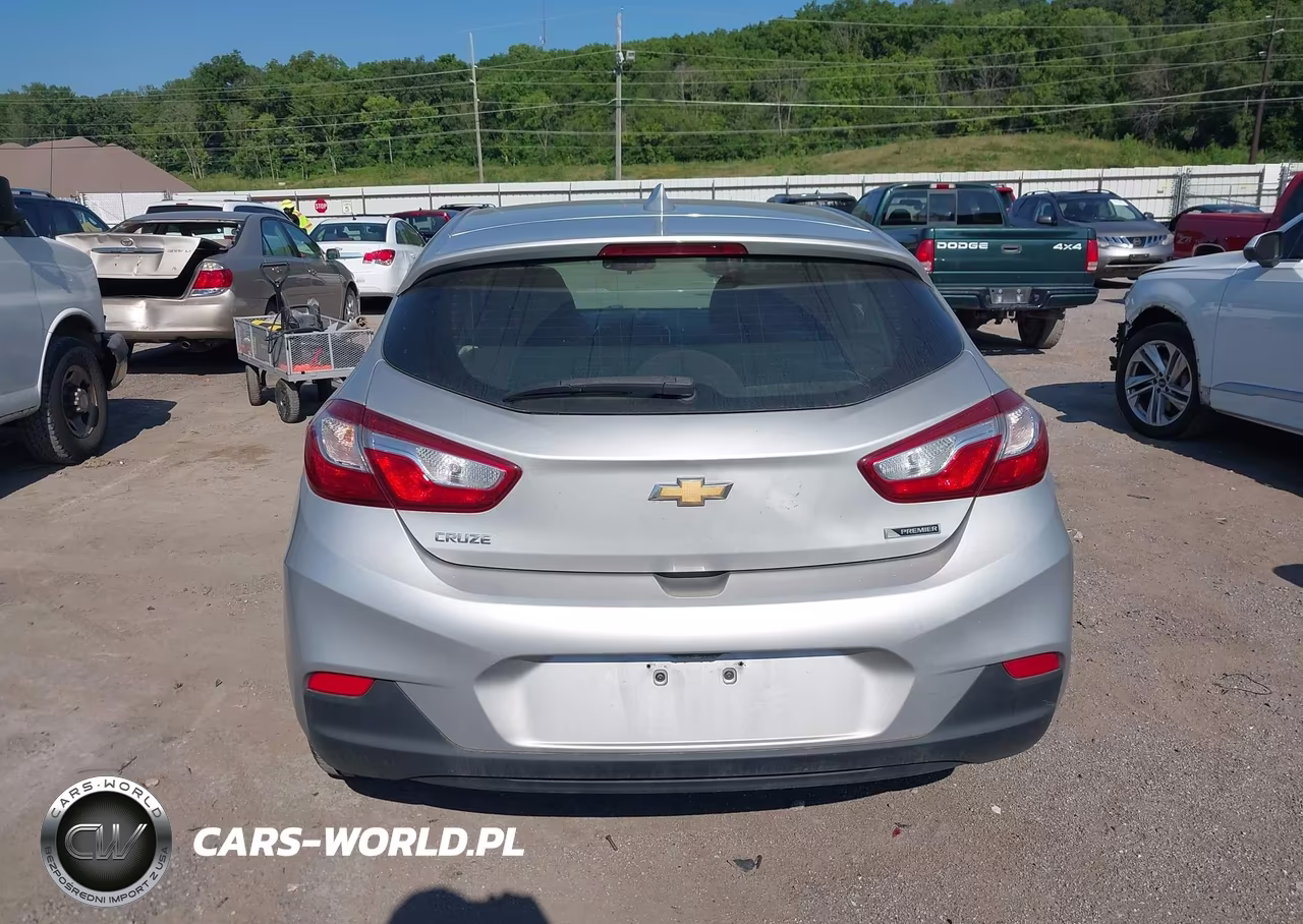 2018 Chevrolet Cruze Premier Auto VIN:3G1BF6SM0JS639296 - 16