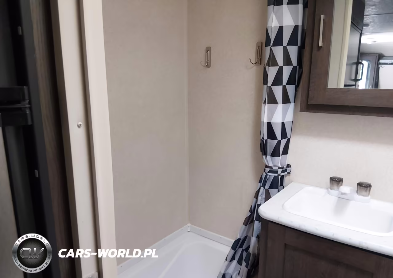 2018 Forest River Wildwood X-Lite 201Bhxl Travel Trailer VIN:4X4TWDV26J7359014 - 10