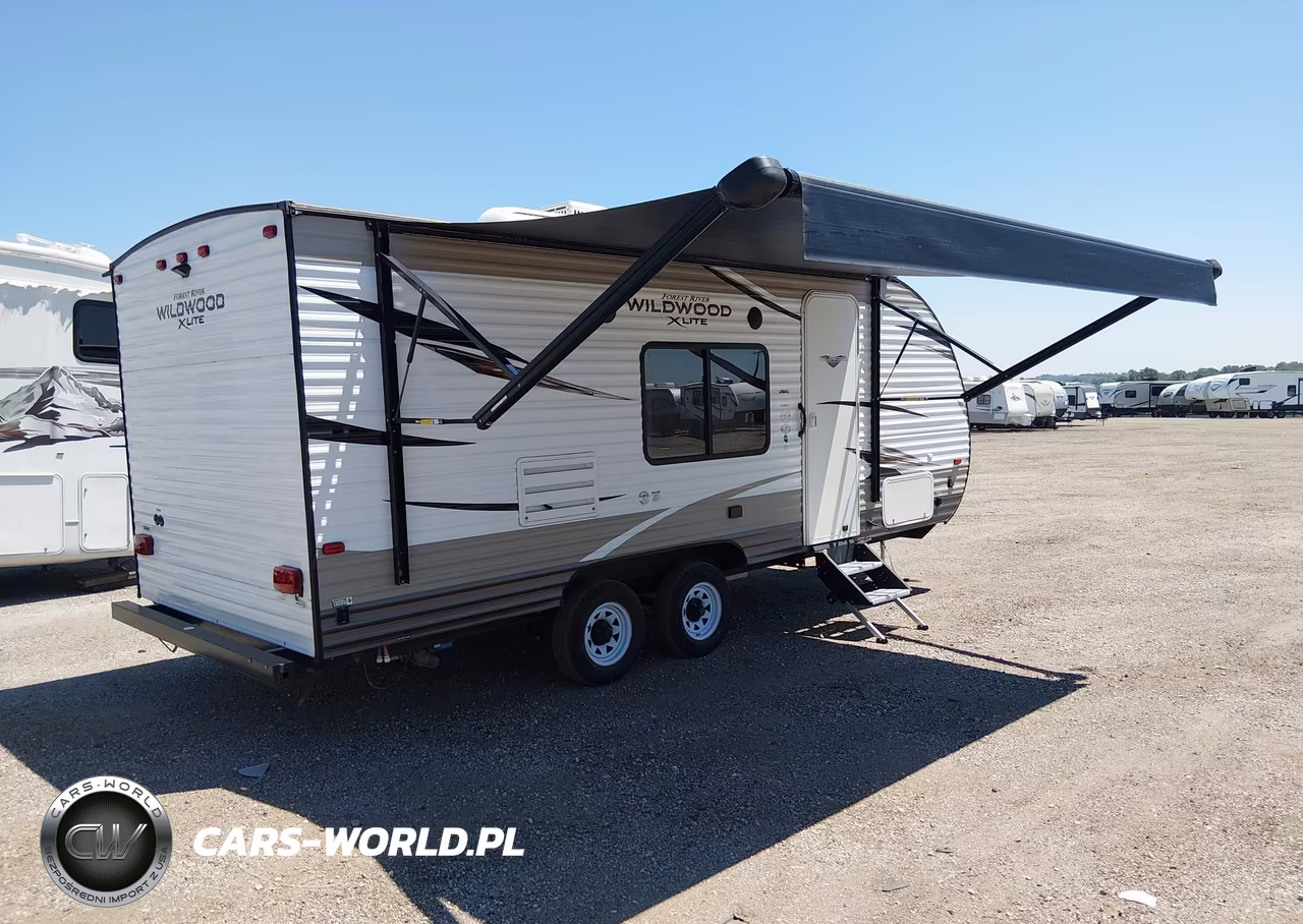 2018 Forest River Wildwood X-Lite 201Bhxl Travel Trailer VIN:4X4TWDV26J7359014 - 4