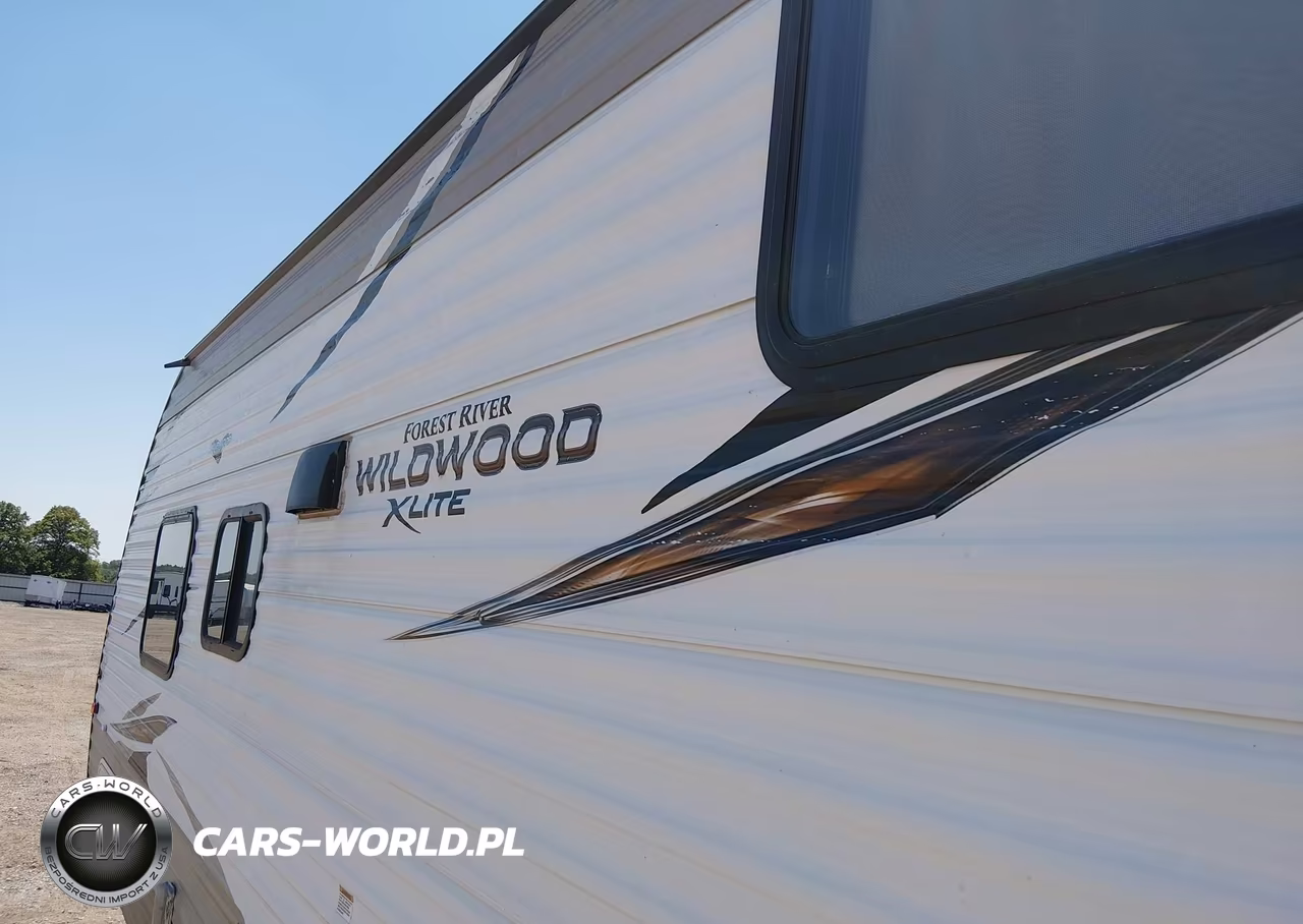 2018 Forest River Wildwood X-Lite 201Bhxl Travel Trailer VIN:4X4TWDV26J7359014 - 6