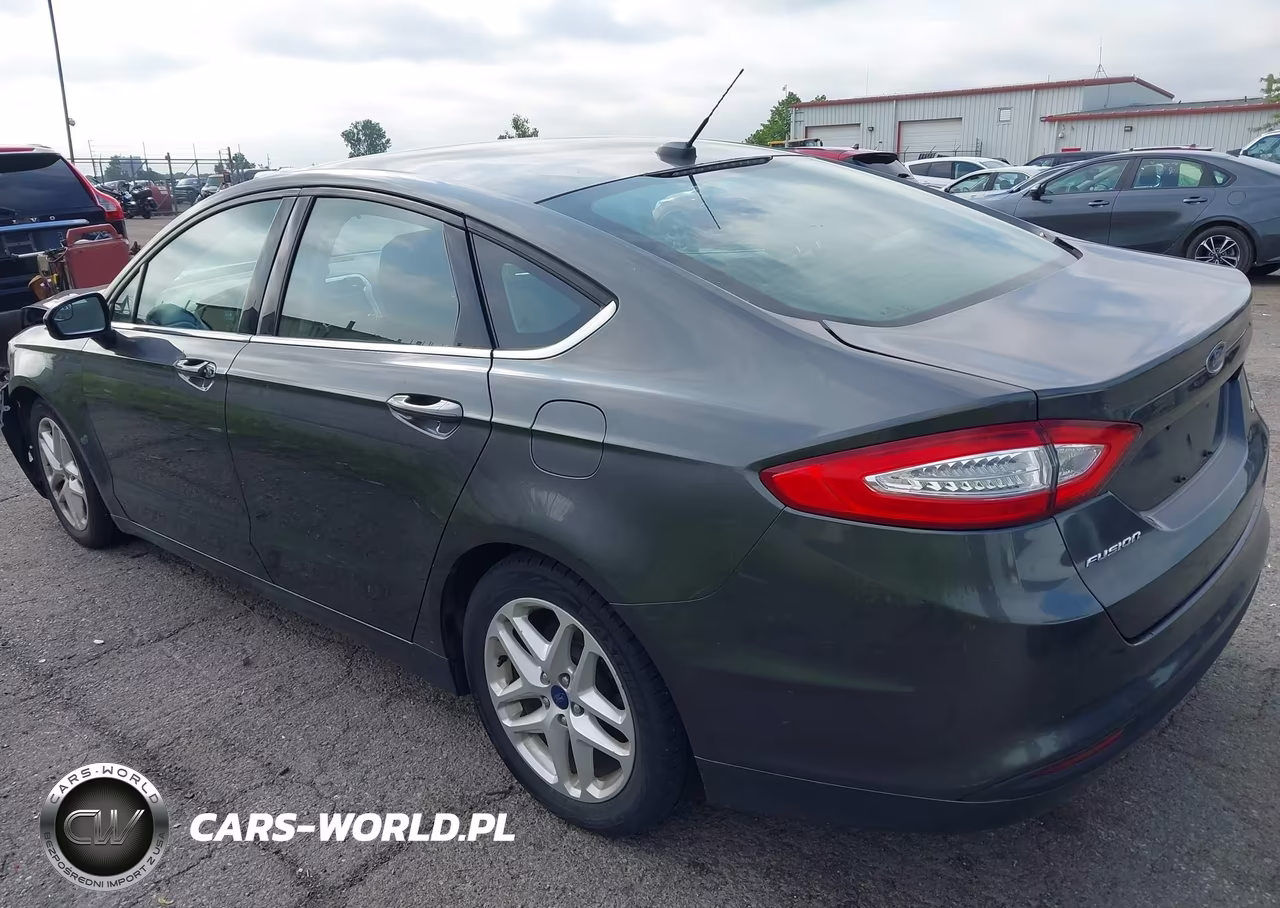 2015 Ford Fusion Se VIN:3FA6P0H72FR112871 - 3