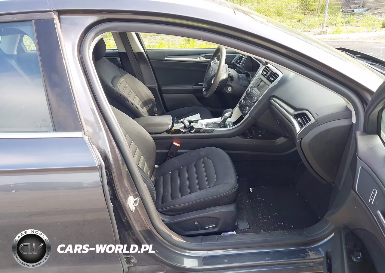 2015 Ford Fusion Se VIN:3FA6P0H72FR112871 - 5