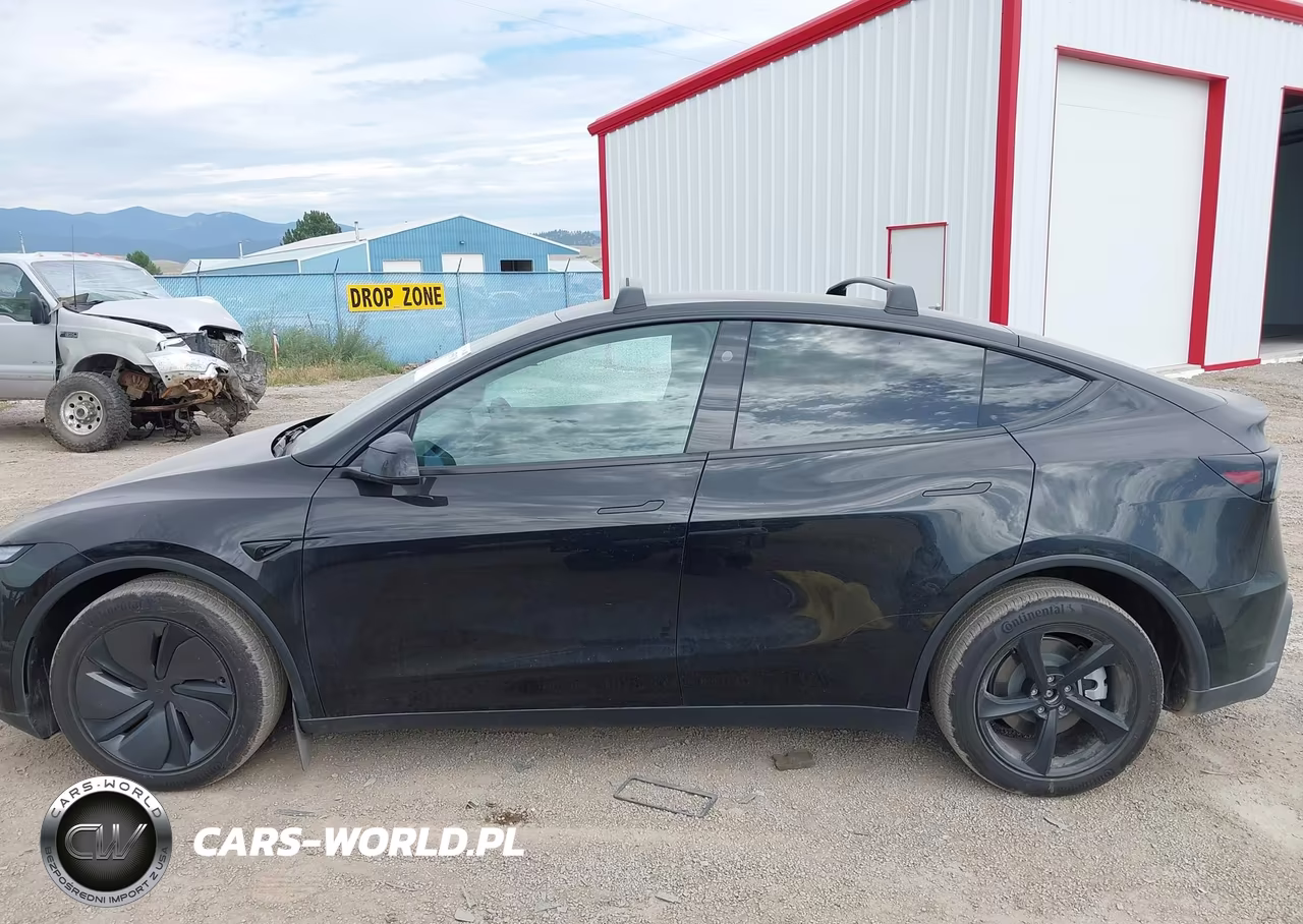 2026 Tesla Model Y All-Wheel Drive-Long Range Launch Series-Premium All-Wheel Drive VIN:7SAYGDEE8TF628908 - 14