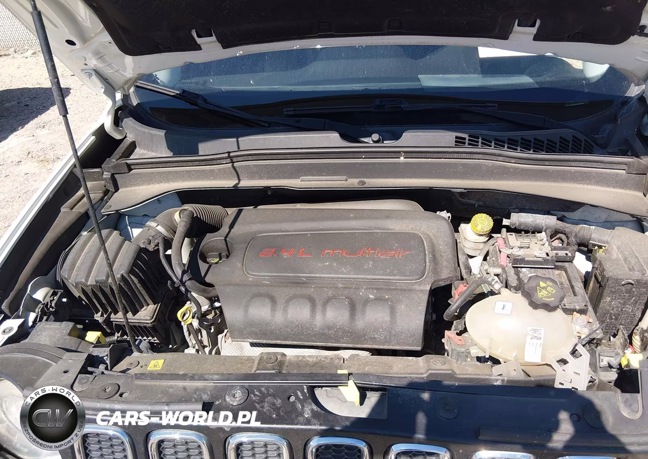 2015 Jeep Renegade Latitude VIN:ZACCJABT0FPB27809 - 10