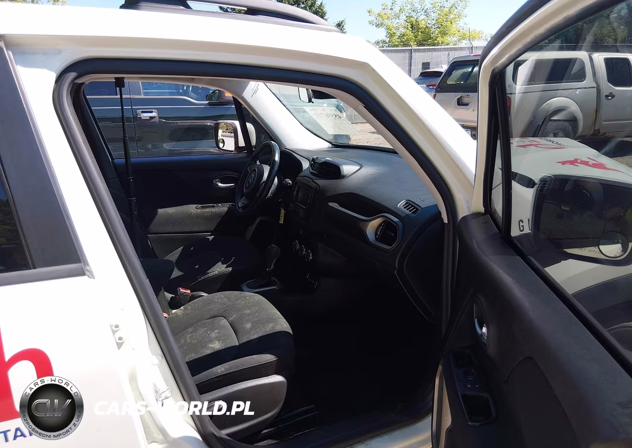 2015 Jeep Renegade Latitude VIN:ZACCJABT0FPB27809 - 5