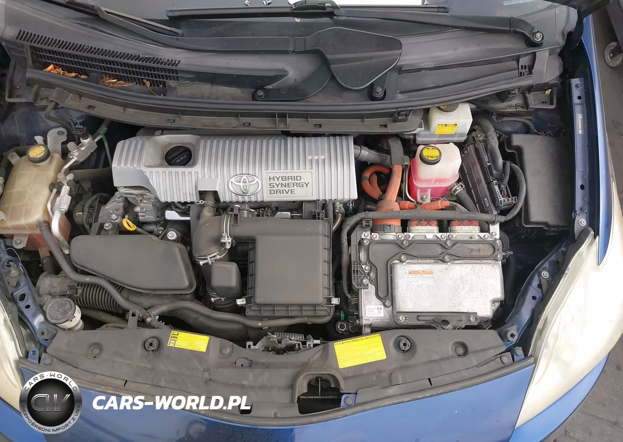 2011 Toyota Prius Two VIN:JTDKN3DUXB1363637 - 10