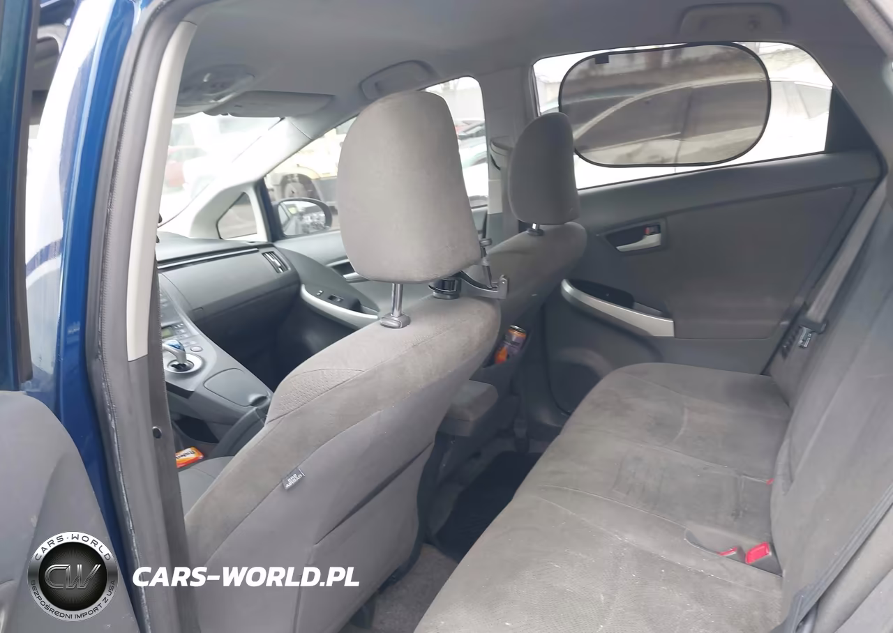 2011 Toyota Prius Two VIN:JTDKN3DUXB1363637 - 21