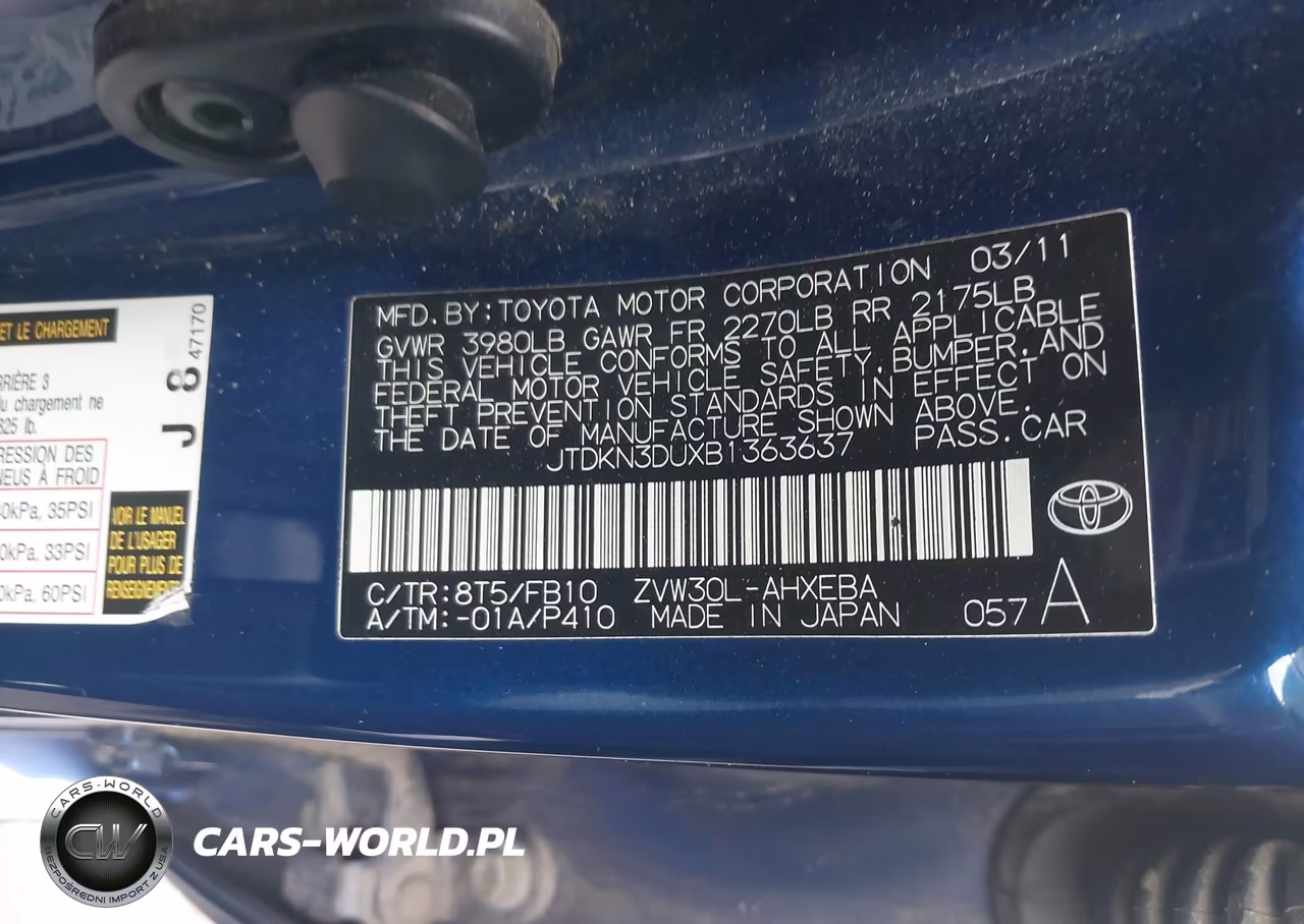 2011 Toyota Prius Two VIN:JTDKN3DUXB1363637 - 9