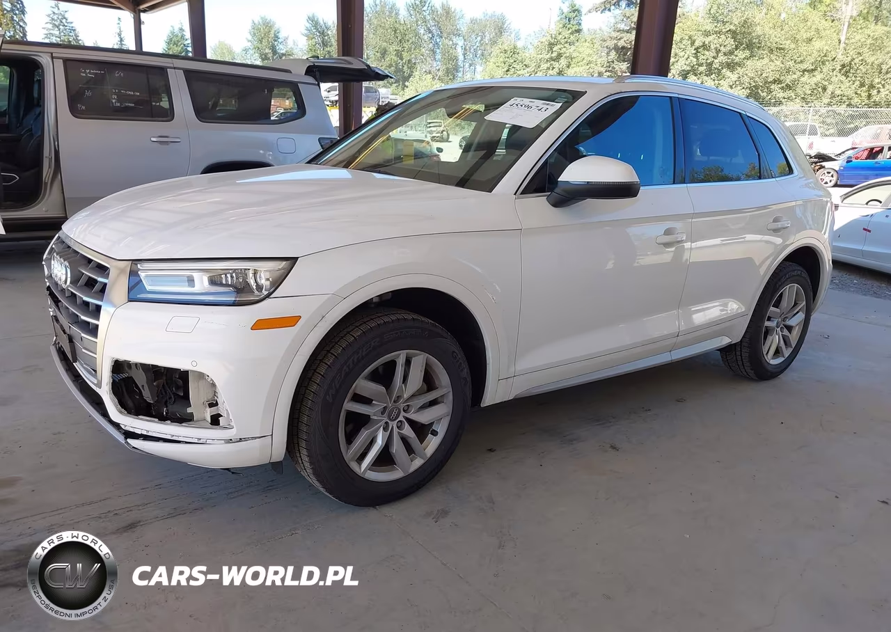 2020 Audi Q5 Premium 45 Tfsi Quattro S Tronic-Titanium Premium 45 Tfsi Quattro S Tronic VIN:WA1ANAFY6L2061977 - 2