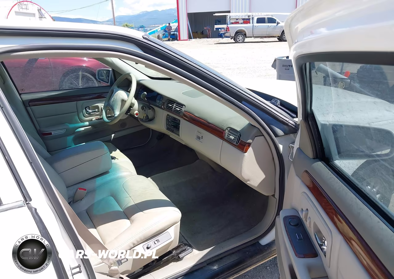 1999 Cadillac Deville Standard VIN:1G6KD54Y6XU775807 - 5