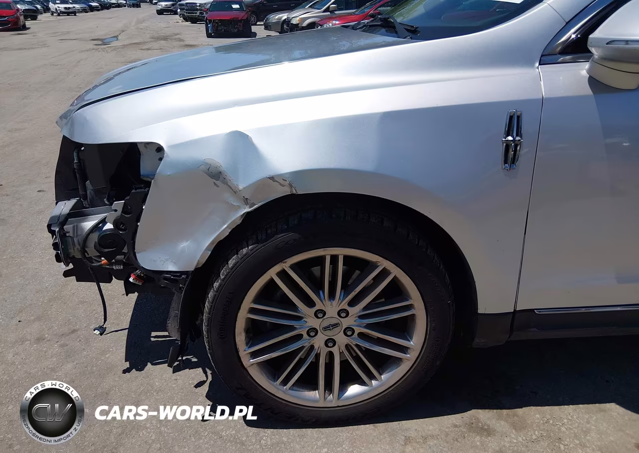 2015 Lincoln Mkt Ecoboost VIN:2LMHJ5ATXFBL04739 - 18
