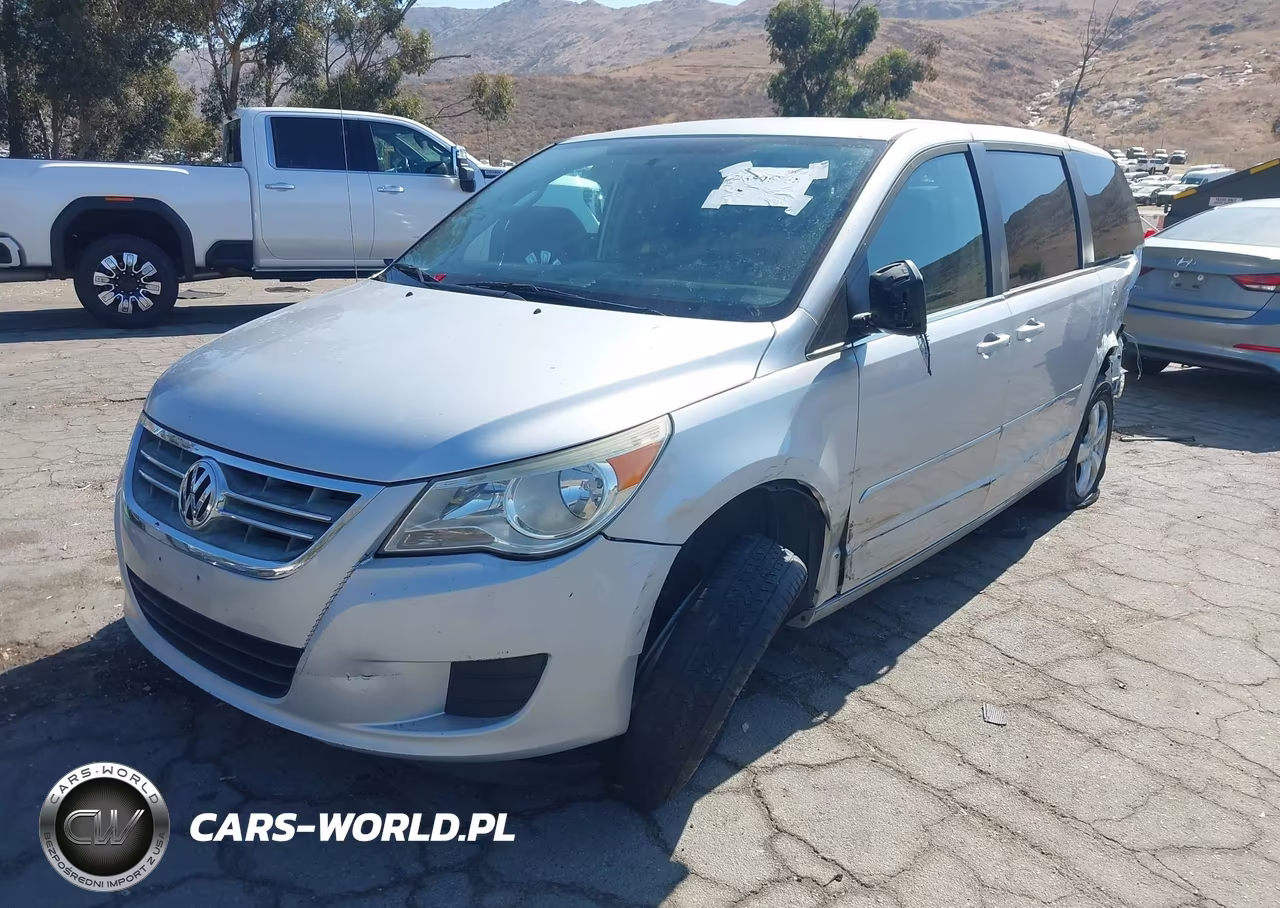 2010 Volkswagen Routan Se VIN:2V4RW3D18AR424324 - 2