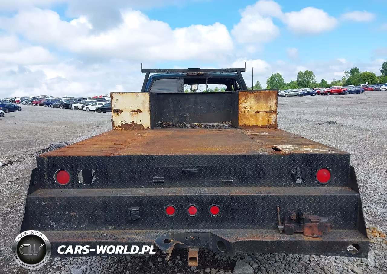 1999 Ford F-350 Lariat-Xl-Xlt VIN:1FTWW32F3XEA16752 - 8