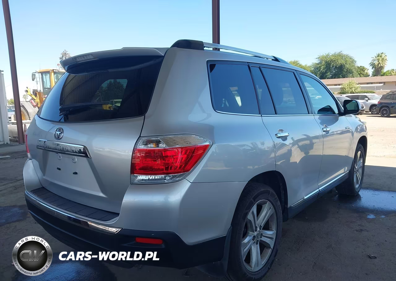 2012 Toyota Highlander Limited V6 VIN:5TDYK3EH2CS081694 - 4