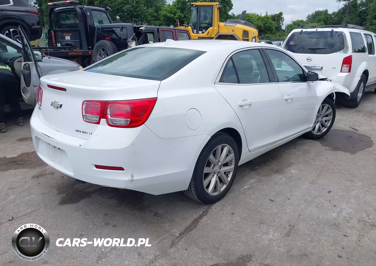 2013 Chevrolet Malibu 2Lt VIN:1G11E5SA3DU137496 - 4