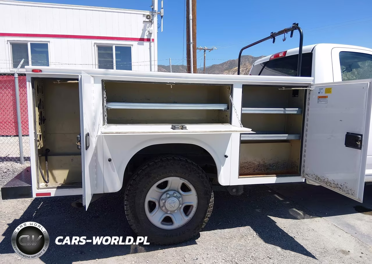 2015 Ram 2500 Tradesman VIN:3C7WR4AT4FG704824 - 14