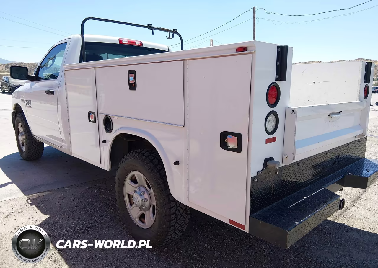 2015 Ram 2500 Tradesman VIN:3C7WR4AT4FG704824 - 3