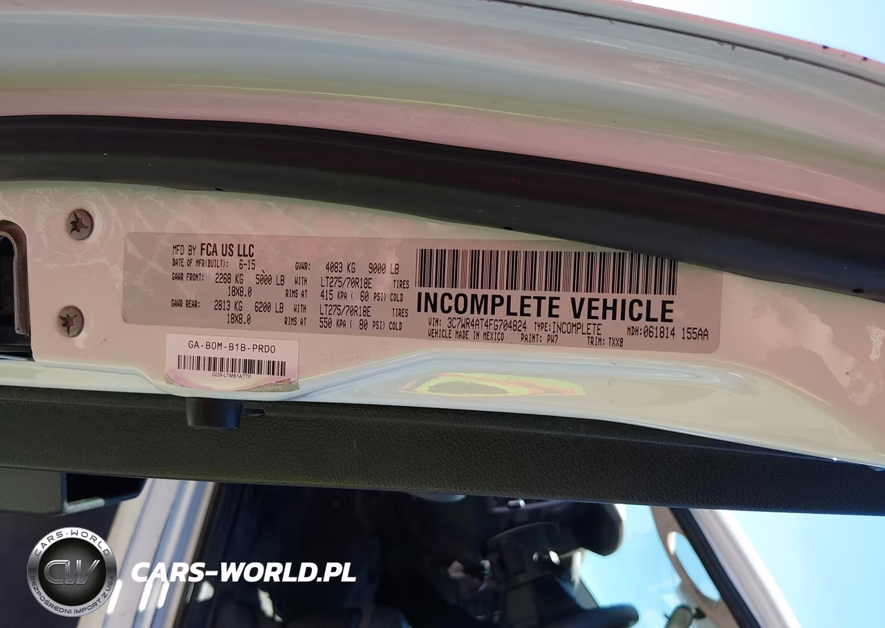 2015 Ram 2500 Tradesman VIN:3C7WR4AT4FG704824 - 9
