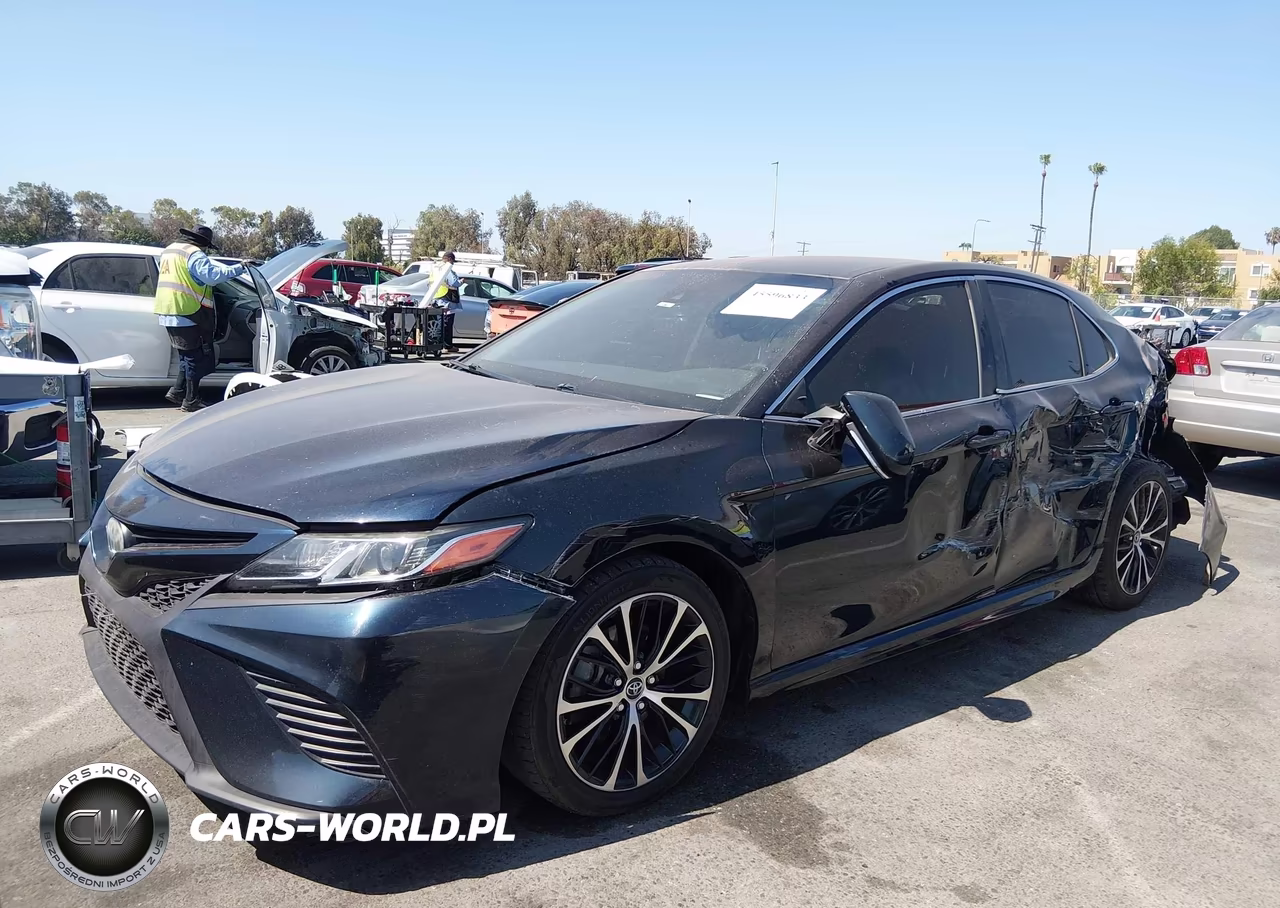 2018 Toyota Camry Se VIN:JTNB11HK8J3026536 - 13