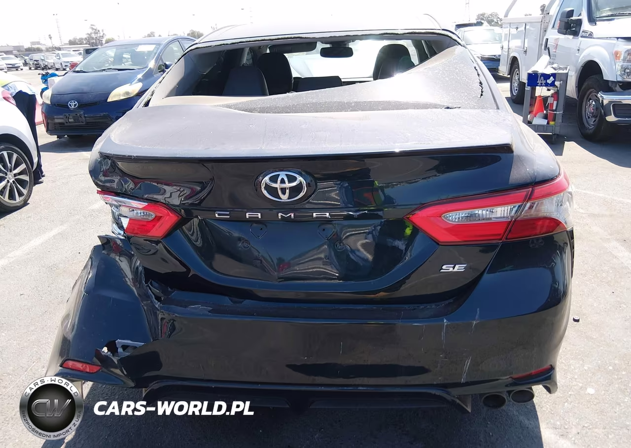 2018 Toyota Camry Se VIN:JTNB11HK8J3026536 - 15