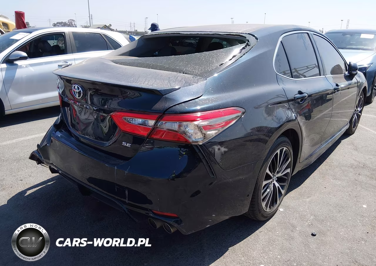 2018 Toyota Camry Se VIN:JTNB11HK8J3026536 - 4