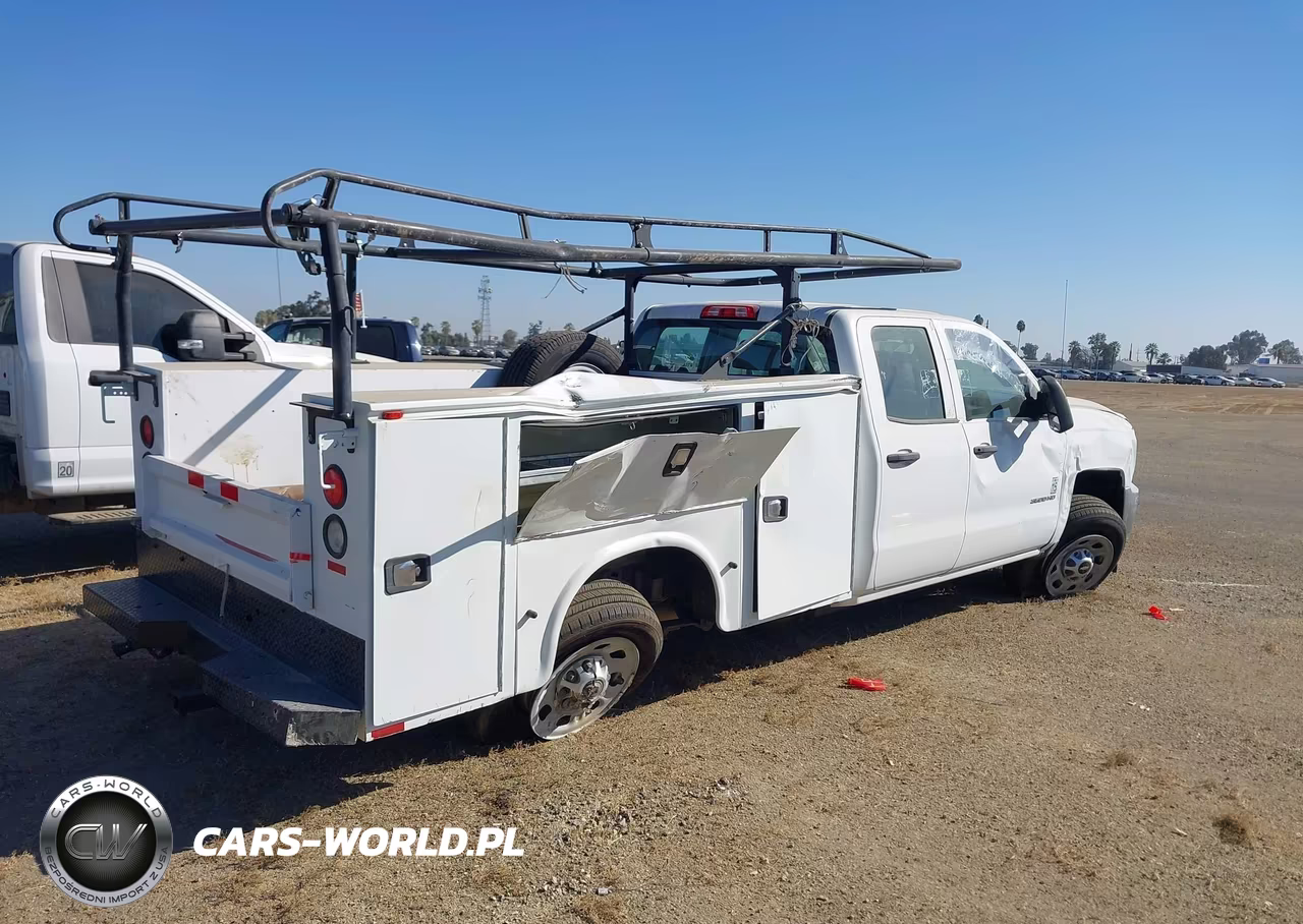 2015 Chevrolet Silverado 3500Hd Wt VIN:1GB5CYCG7FZ136669 - 4