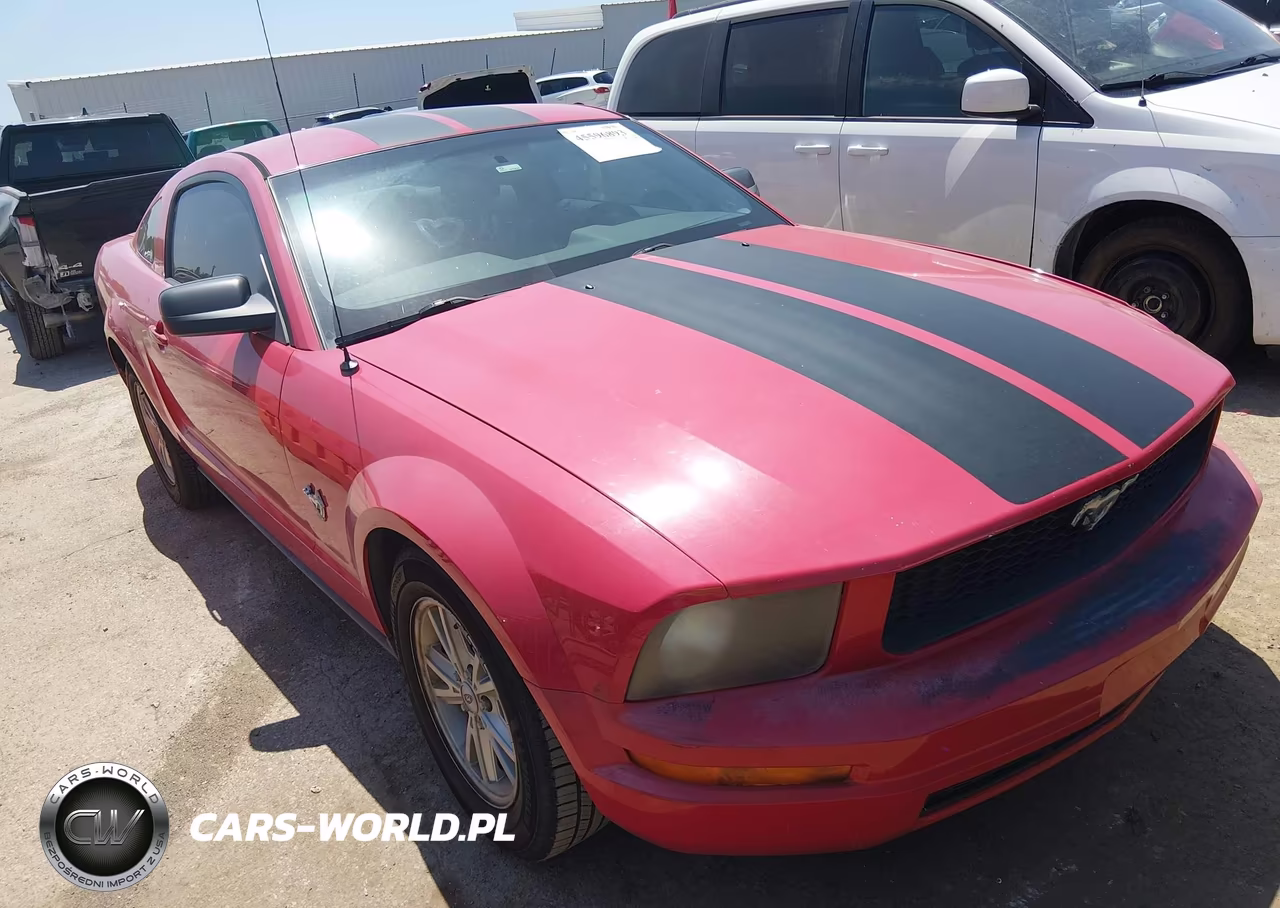 2009 Ford Mustang V6-V6 Premium
