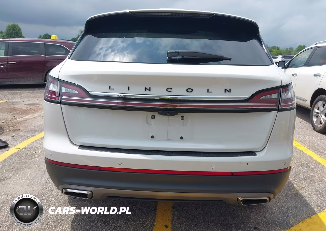 2022 Lincoln Nautilus Black Label VIN:2LMPJ9JP4NBL13313 - 16