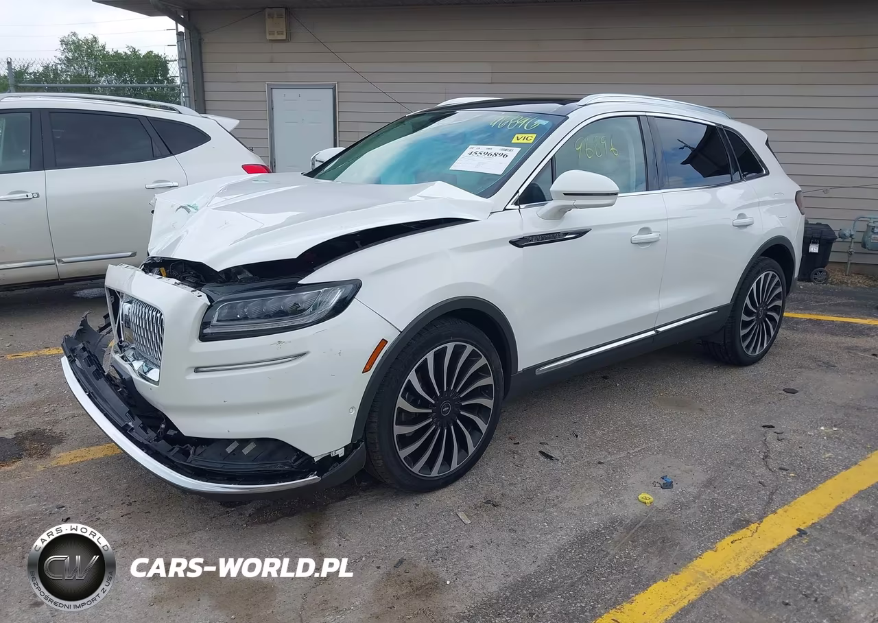 2022 Lincoln Nautilus Black Label VIN:2LMPJ9JP4NBL13313 - 2
