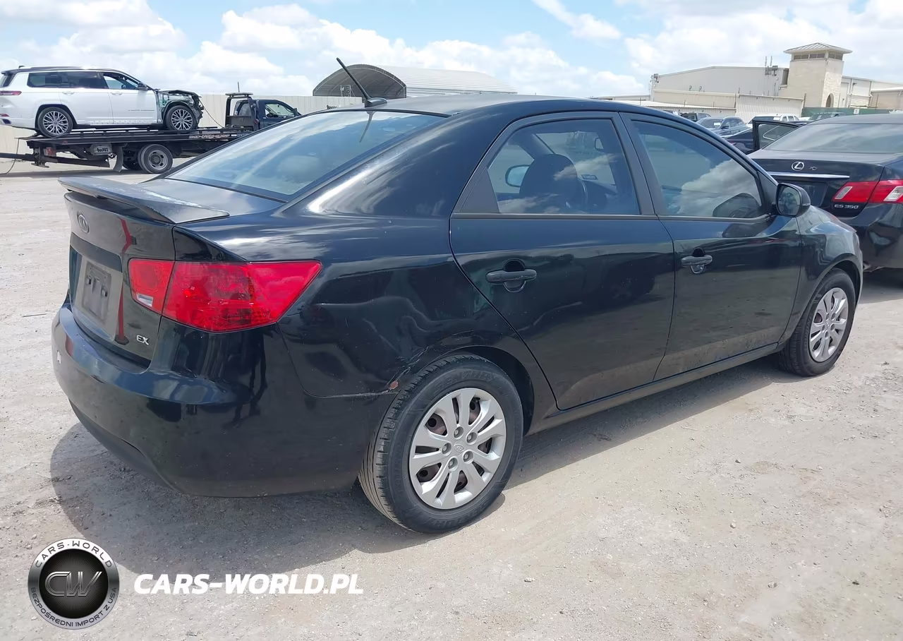 2011 Kia Forte Ex VIN:KNAFU4A22B5885777 - 4