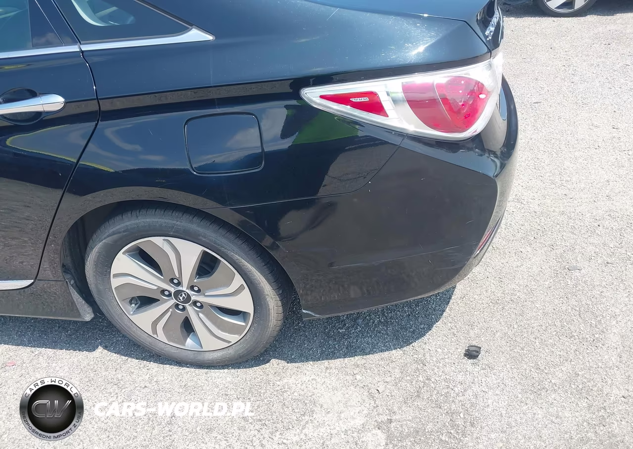 2015 Hyundai Sonata Hybrid Limited VIN:KMHEC4A45FA128030 - 6
