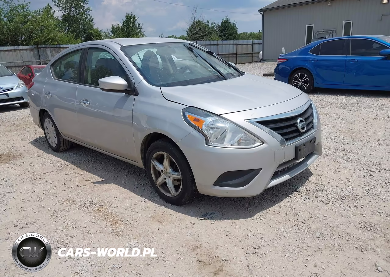 2017 Nissan Versa 1.6 Sv