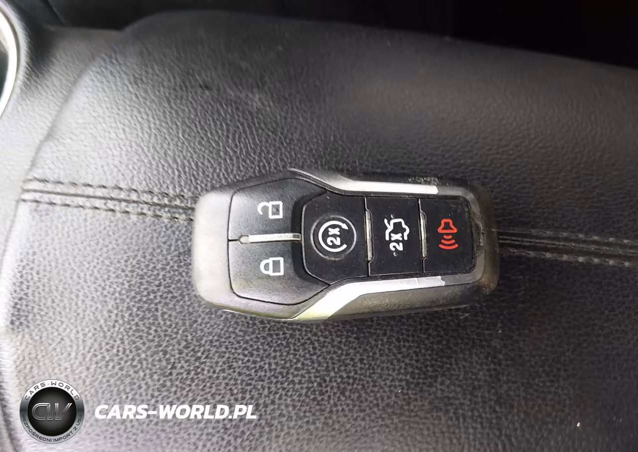 2016 Ford Mustang Ecoboost VIN:1FA6P8TH4G5257509 - 11