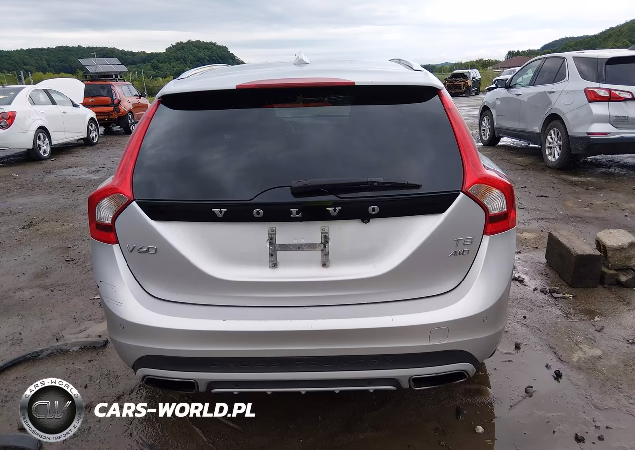 2017 Volvo V60 Cross Country T5 VIN:YV440MWK1H1039412 - 17