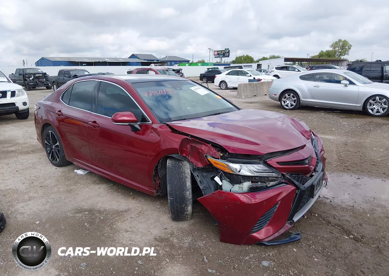 2018 Toyota Camry Xse – zdjęcie 1 z 16