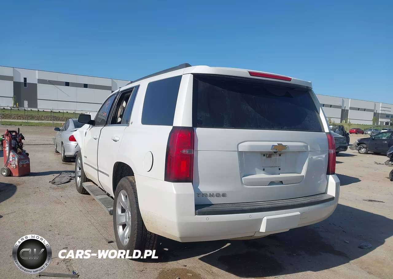 2017 Chevrolet Tahoe Lt VIN:1GNSCBKC5HR178892 - 3