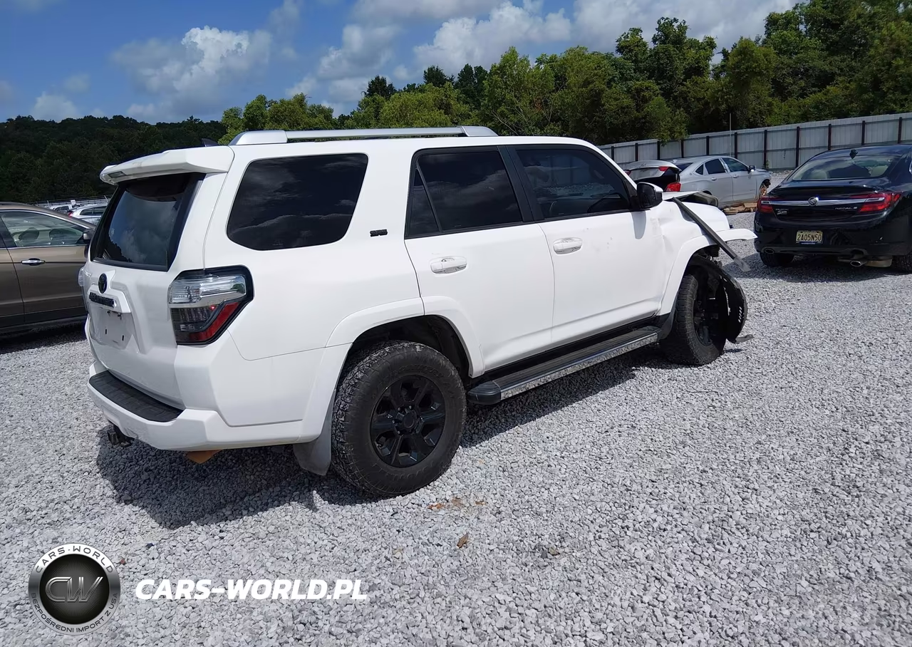 2015 Toyota 4Runner Sr5 VIN:JTEZU5JR9F5109005 - 4