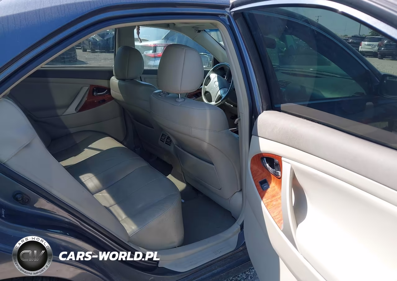 2010 Toyota Camry Hybrid VIN:4T1BB3EK0AU123124 - 8