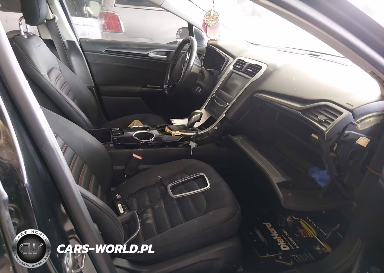 2013 Ford Fusion Se VIN:3FA6P0HRXDR252424 - 5