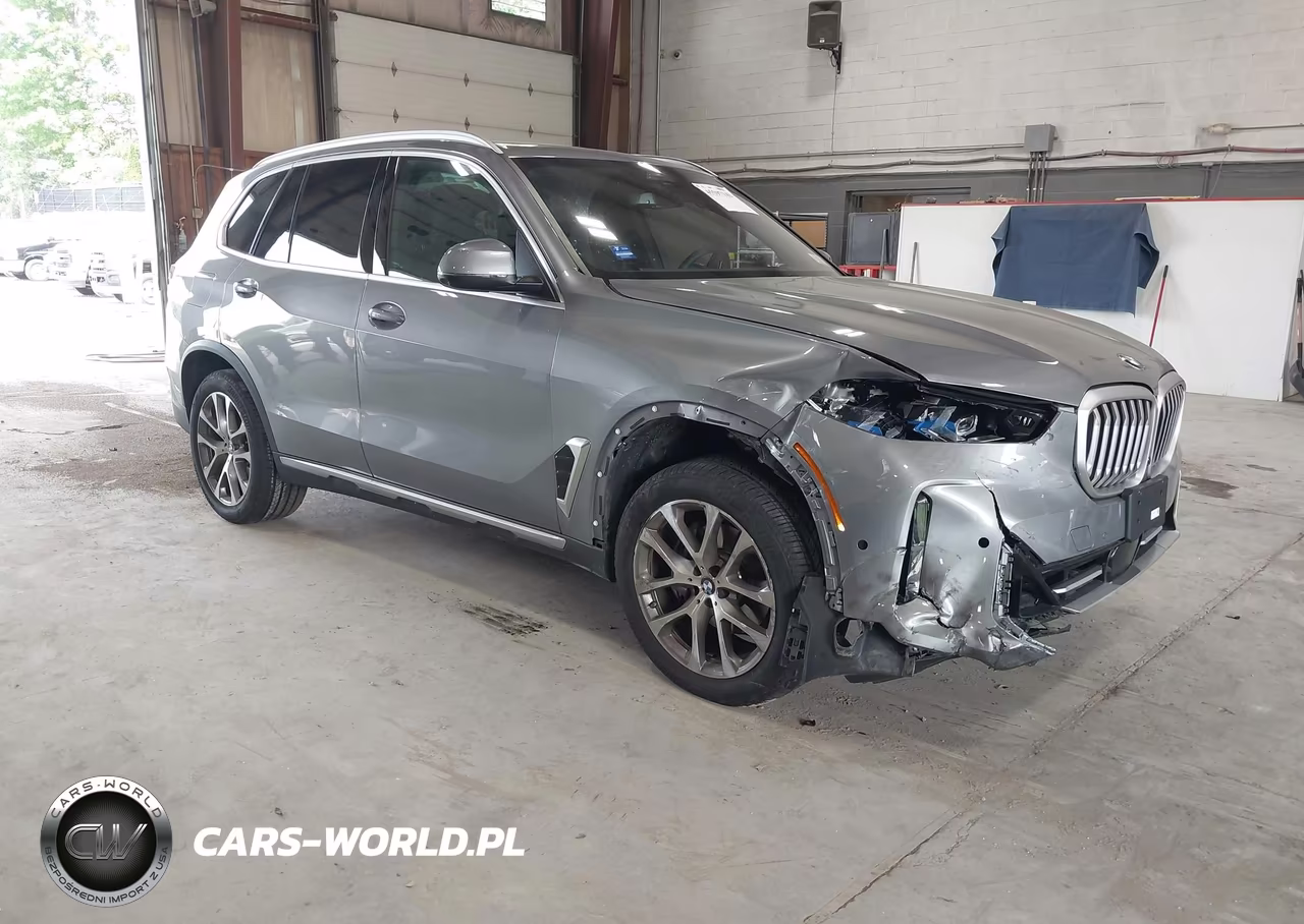 2026 BMW X5 xDrive40I – zdjęcie 1 z 16